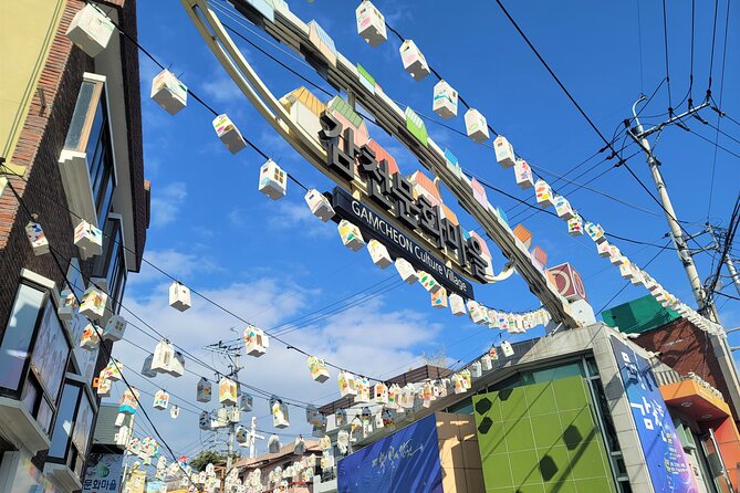 Gamcheon Culture Village, Jagalchi Fish Market Walking/Car Tour - Songdo Beach Scenic Cable Car Ride