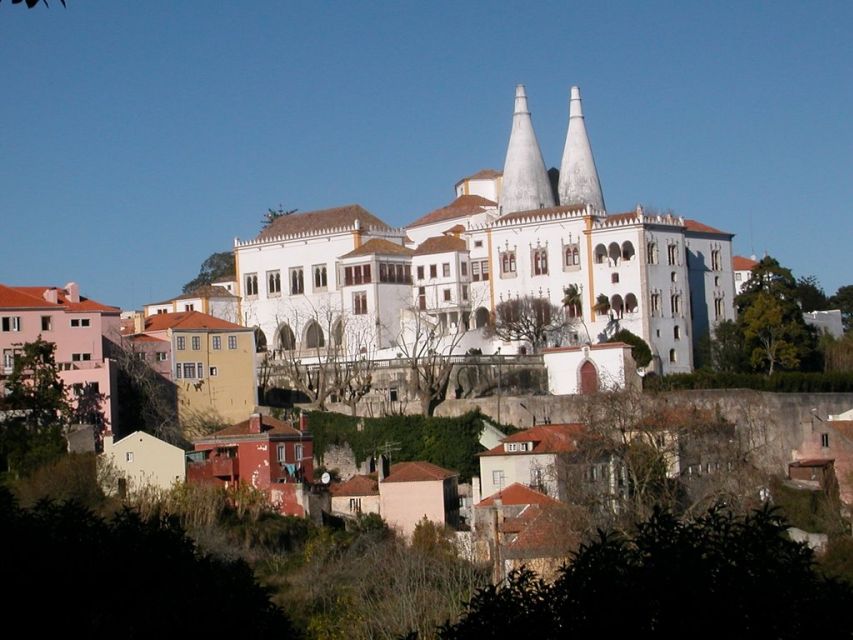 Lisbon: Sintra, Cascais and Estoril Private Day Tour - Tour Duration and Languages