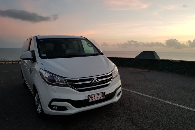 Luxury Van, Private Transfer, Cairns City - Cairns Airport - Meeting and Pickup Process