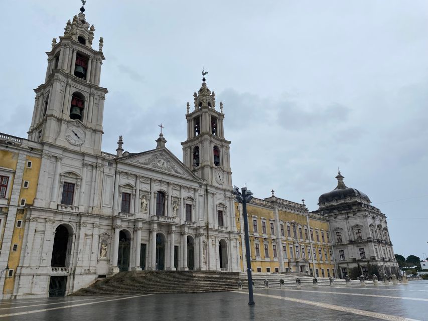 Mafra, Ericeira & Queluz: Full-day Private Transport - Highlights