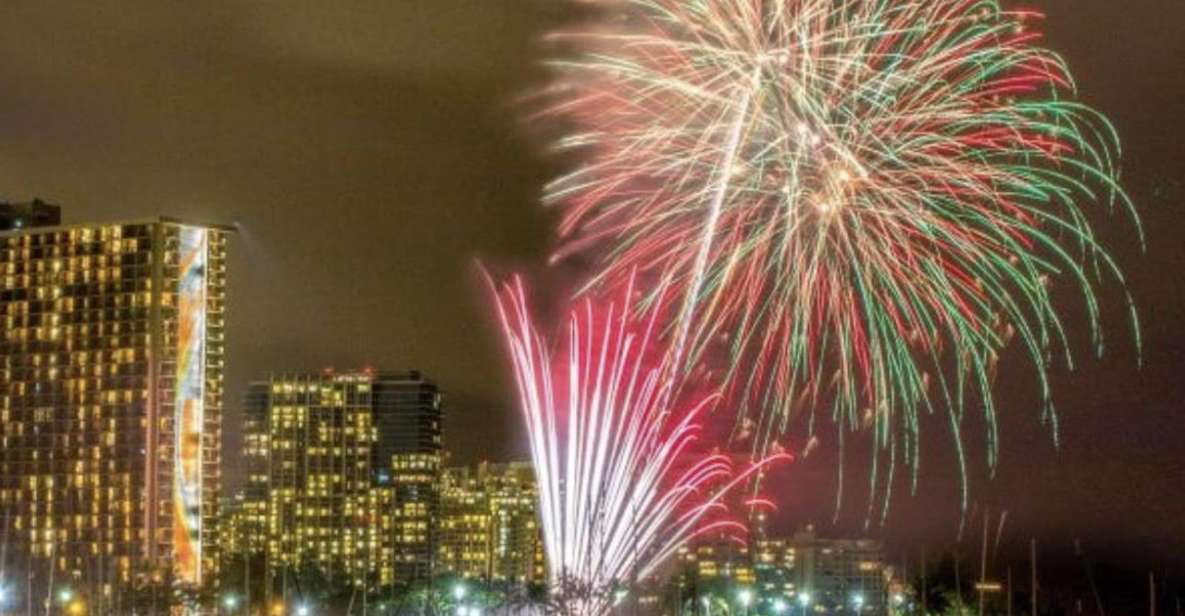 Oahu: Friday Night Fireworks Sailing in Small Groups - Important Information