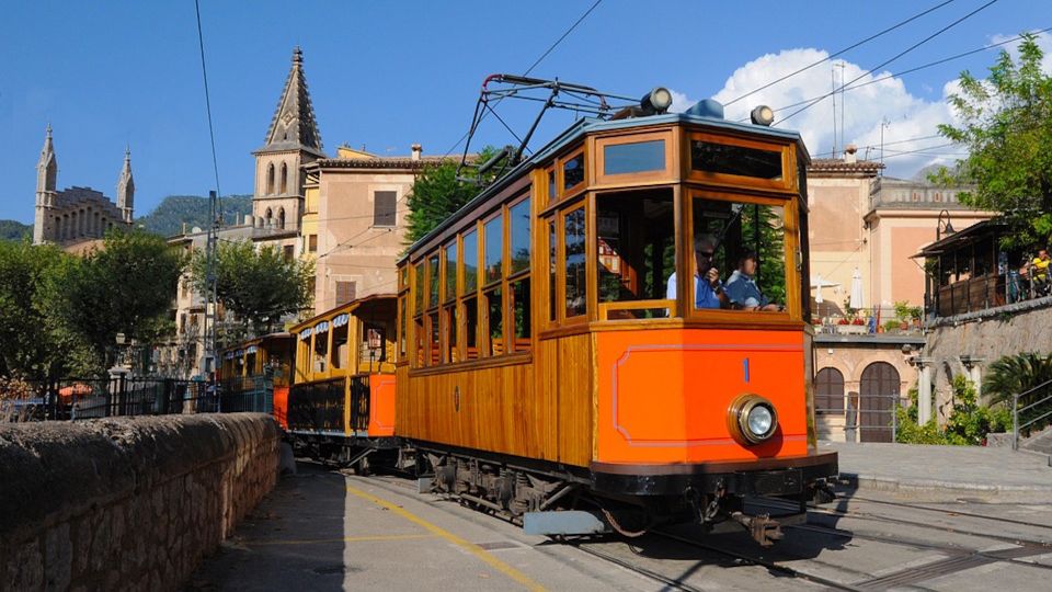 Palma: Tramuntana Full-Day Tour With Sóller Train and Lunch - Tour Experience