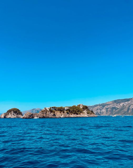 Private Amalfi Coast Boat Tour From Sorrento - Included Amenities