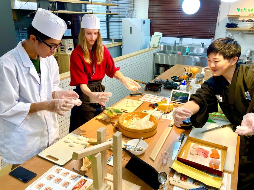 Private Japanese Cooking Classes in Kanazawa - Full Description