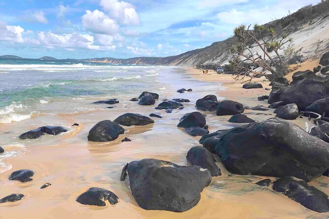 Rainbow Beach Tour With Lunch, Carlo Sandblow, and Cooloola - Exploring Carlo Sandblow