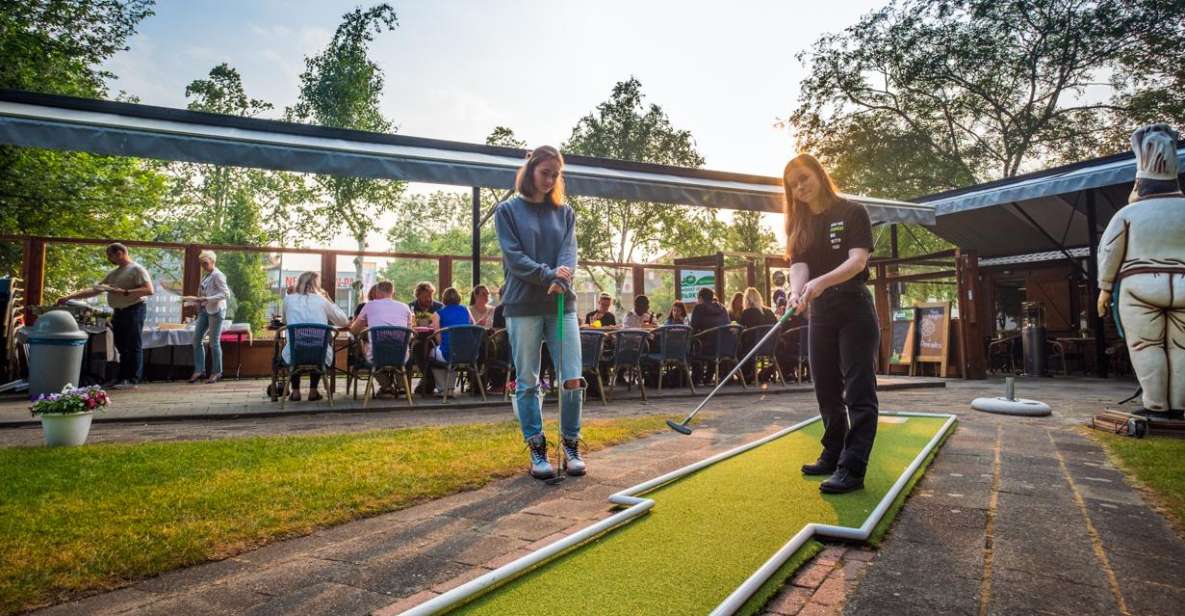 Rotterdam: 18-Hole Mini-Golf Game - Participant and Date Selection