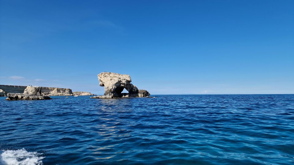 Siracusa: Ortigia +Sea Caves +Pillirina +Fishing Experience - Full Itinerary