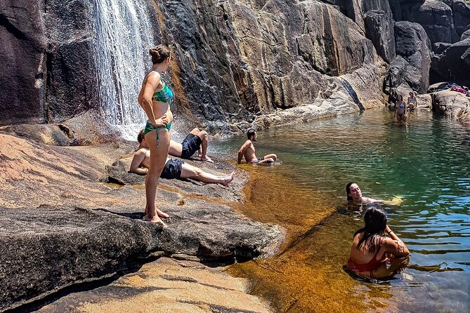 Small Group Hike to Saco Bravo Waterfall - Common questions