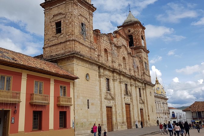 Tour of Zipaquirá: Visit the Salt Cathedral and the Main Squares - Colonial Center Discovery