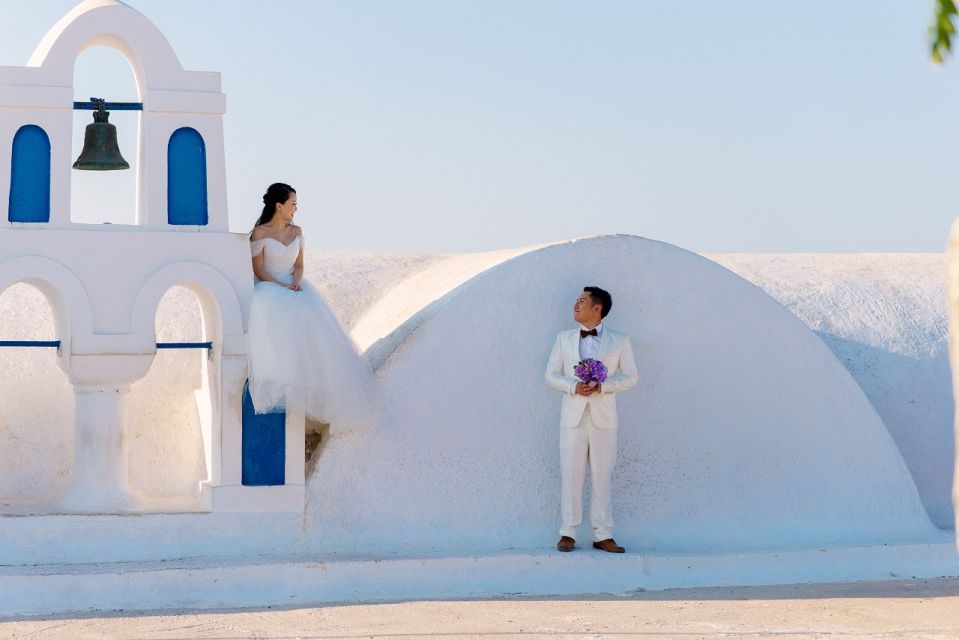 Unique Wedding Photos in Oia Village - Duration and Scheduling