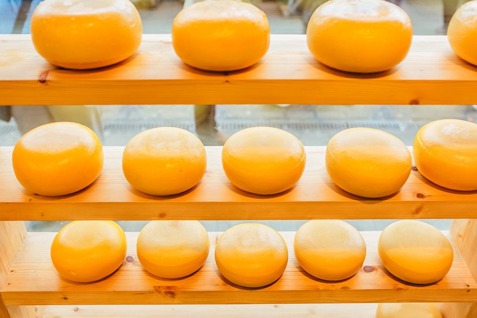 Amsterdam: Henri Willig Cheese Tasting Experience - Common questions