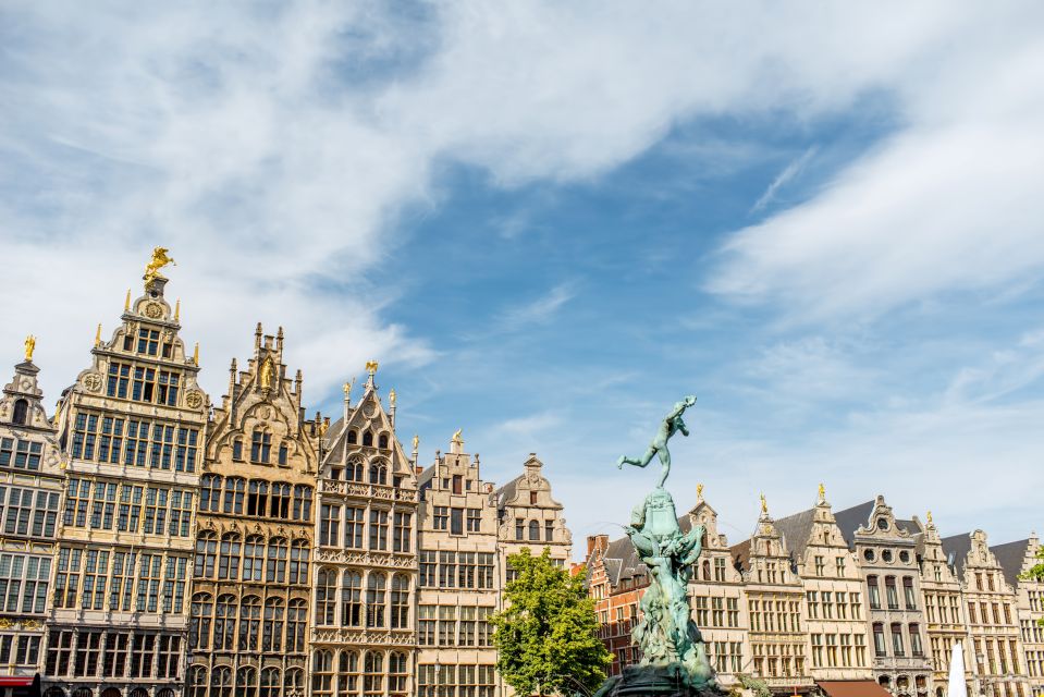 Antwerp: Express Walk With a Local in 60 Minutes - Booking and Cancellation Policy