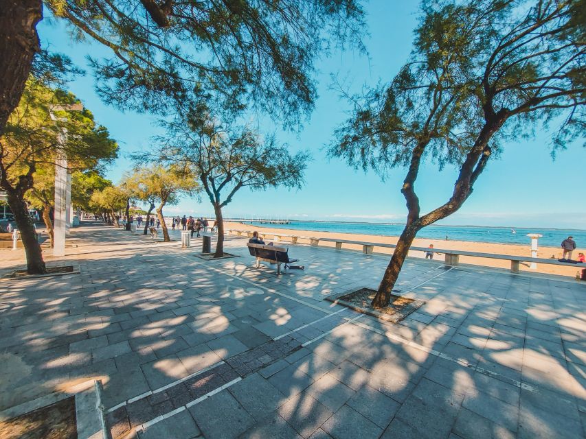 Arcachon: Guided City Walking Tour - Full Description