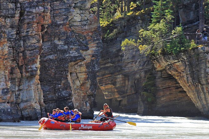 Athabasca Canyon Run Family Rafting: Class II Plus Rapids - Customer Feedback and Guide Interaction