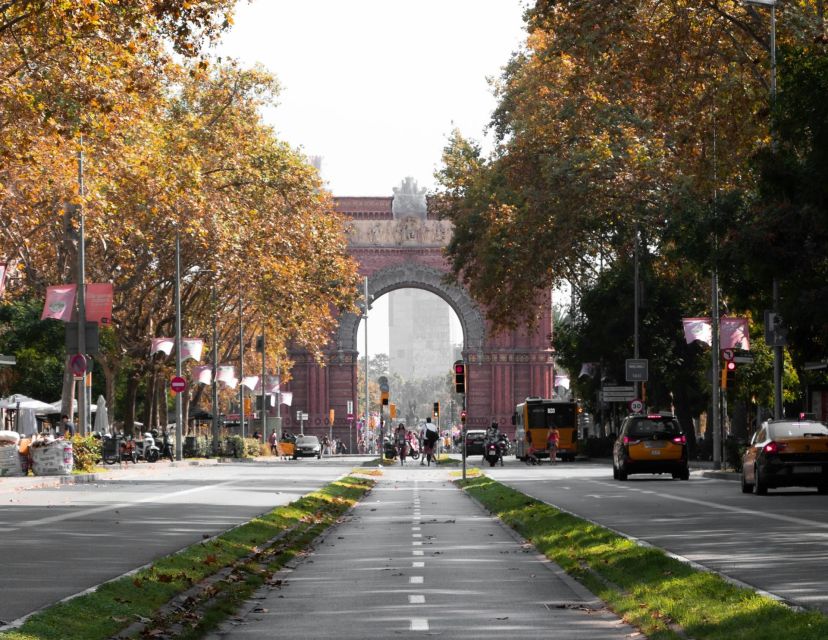 Barcelona: Private City Center Bike Tour - Meeting Point Directions