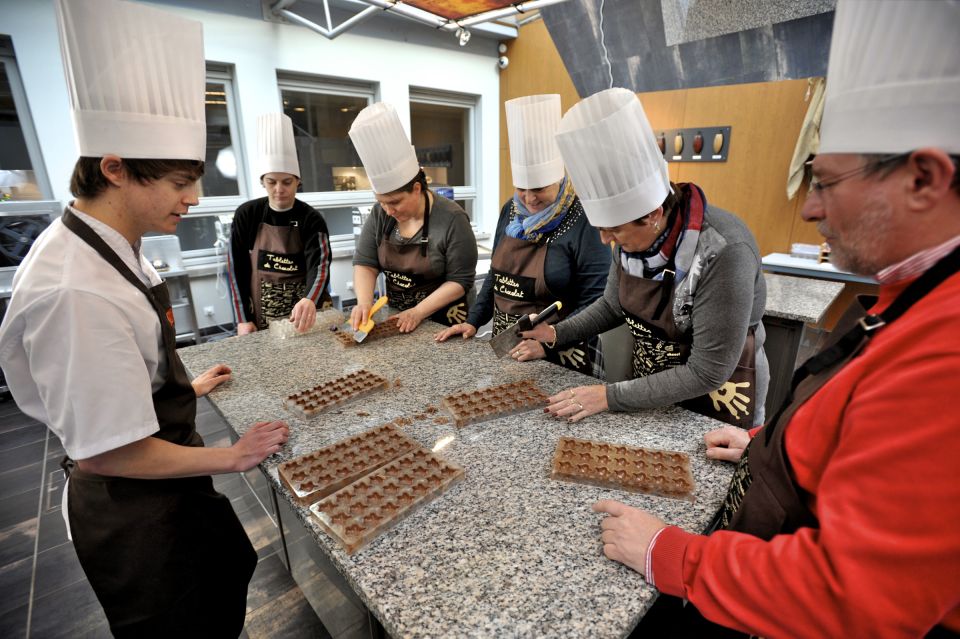 Bruges: Chocolate Making Workshop and Chocolate Museum Entry - Location Details