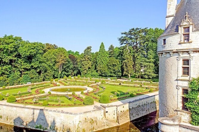 Chenonceau Castle: Private Guided Walking Tour - Pricing Information and Variations