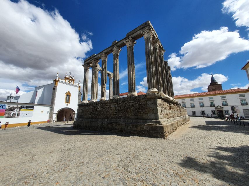 From Lisboa: Evora and Monsaraz Full-Day Tour - Itinerary