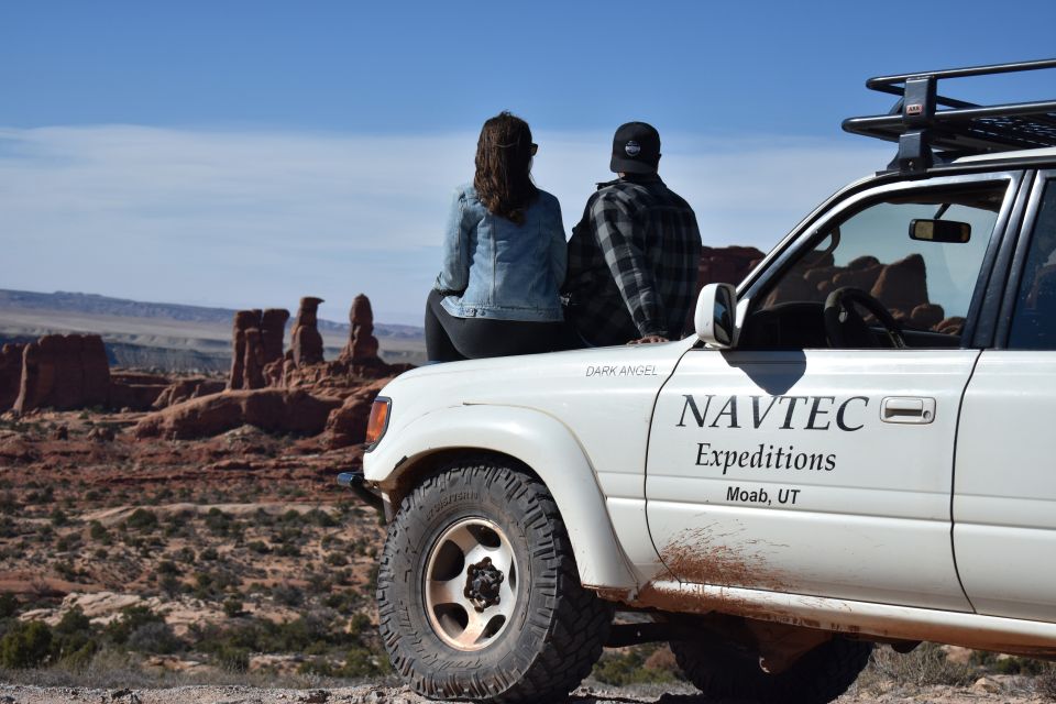 From Moab: Half-Day Arches National Park 4x4 Driving Tour - Booking Information