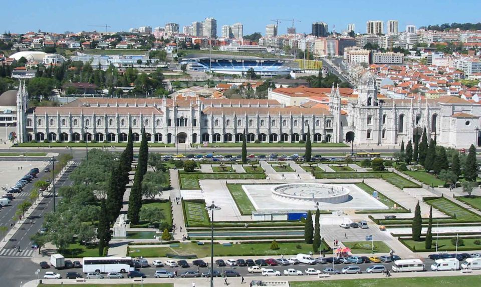 Lisbon and Fatima Sanctuary Full-Day Private Tour - Language Options