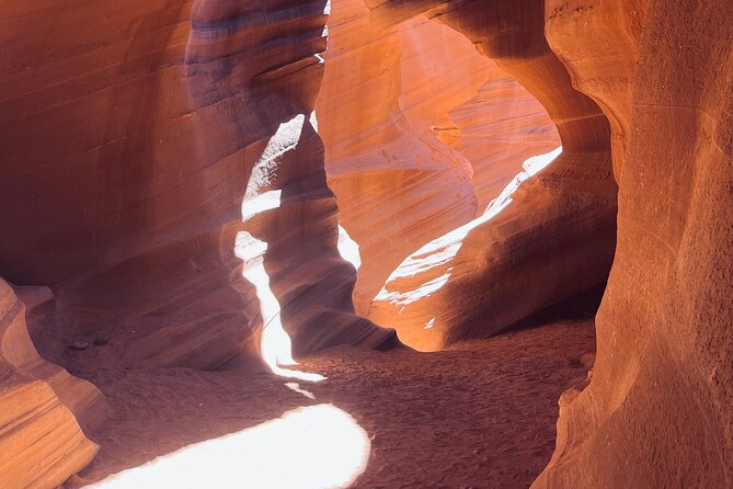 Lower Antelope Canyon General Guided Tour - Tour Guide and Visitor Feedback