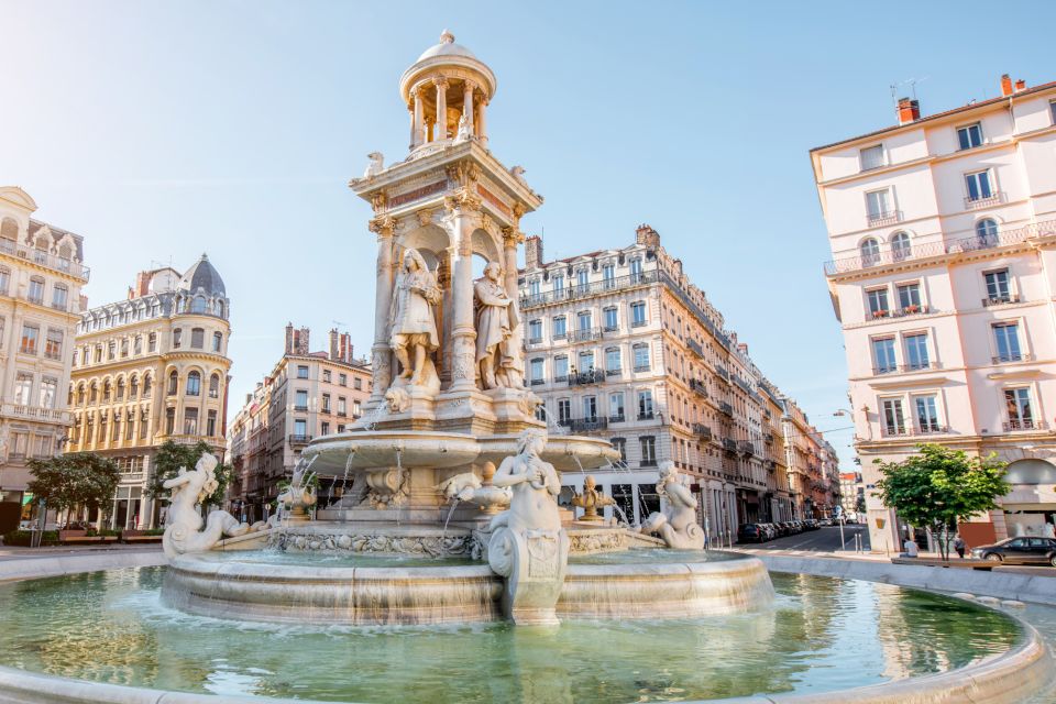 Lyon: First Discovery Walk and Reading Walking Tour - Whats Included and Excluded