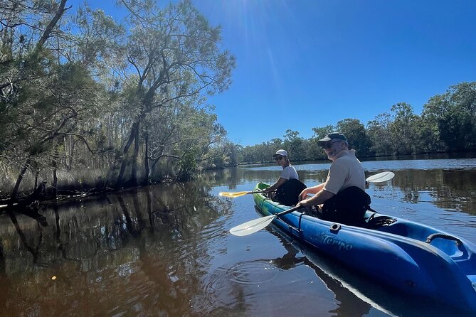 Noosa Everglade Kayak -South/Noosa End - Searching for Stingrays! - Safety First With Top-Notch Gear