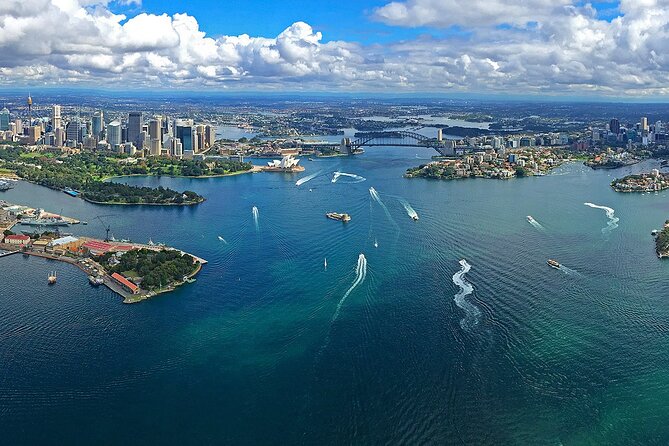 Private Helicopter Flight Over Sydney & Beaches for 2 or 3 People - 20 Minutes - Pricing and Special Offers