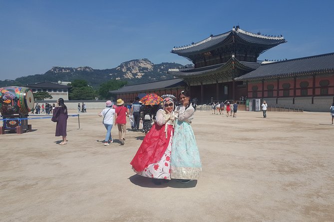 Private Tour - Gyeongbokgung Royal Palace and Eastern Gate - Meeting Points and Pickup