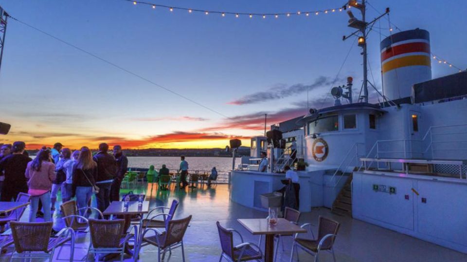 Québec City: Evening Cruise With Dance Floor and Live DJ - Scenic Views