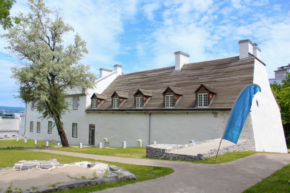 Québec: Fortifications of Old Québec Guided Walking Tour - Restrictions