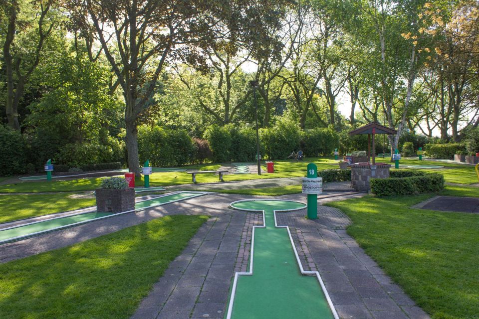 Rotterdam: 18-Hole Mini-Golf Game - Common questions