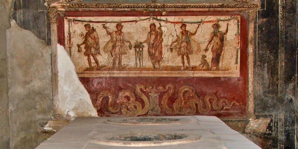 Sorrento: Half-Day Pompeii Tour With Official Guide - Tour Description