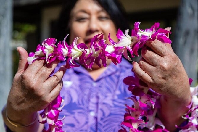 Traditional Airport Lei Greeting on Kahului Maui - Reviews Overview