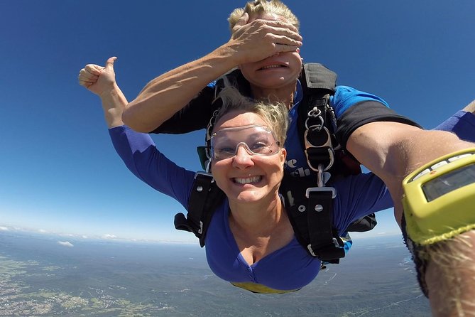 Wollongong Tandem Skydiving 15,000ft - Important Health and Age Requirements