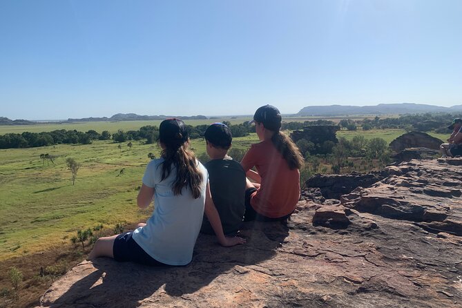 3 Days Kakadu Cultural Rock Art Experience - Accommodation and Dining Experience