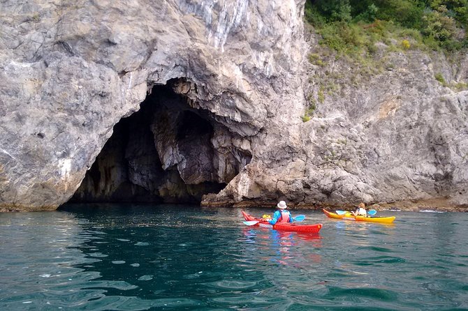 Amalfi Coast Kayak Tour Along Arches, Beaches and Sea Caves - Customer Reviews