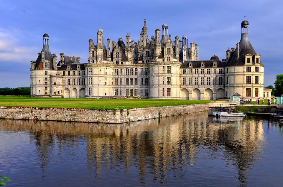 From Tours: Chenonceau and Chambord Castles Guided Tour - Directions