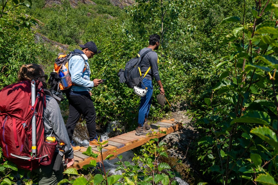 Juneau or Mendenhall Valley: Mendenhall Glacier Day Trip - Logistics and Safety