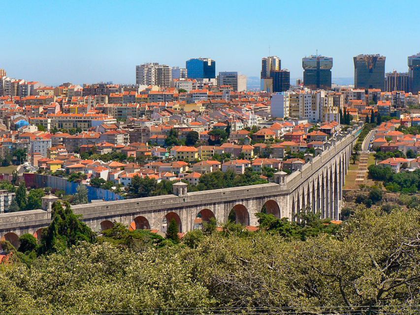 Lisbon: Cristo Rei, Belém, Aqueduct, and LxFactory Van Tour - Important Information