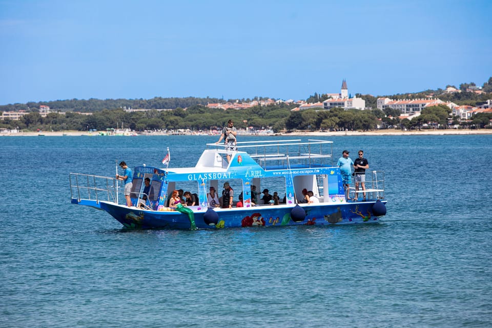 Medulin: Private Glass Bottom Boat Tour to Levan Island - Restrictions