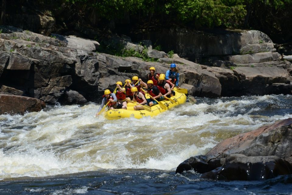 Mont-Tremblant: Half-Day White Water Rafting - Amenities at Rafting Center