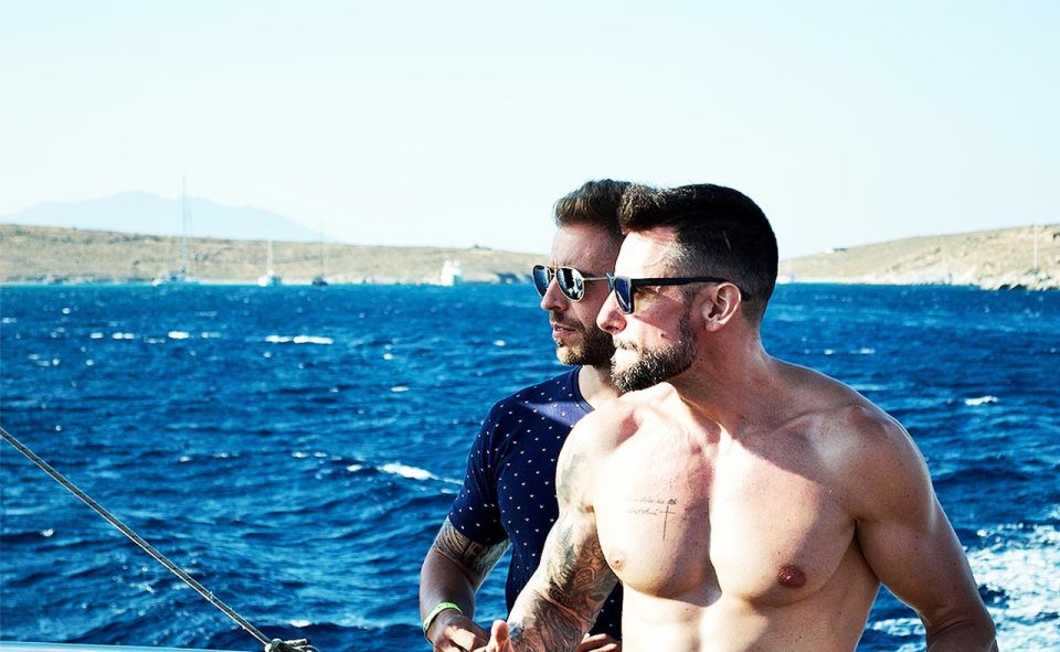 Mykonos: Sunset Boat Party With Open Bar & Live DJ - Logistics Information