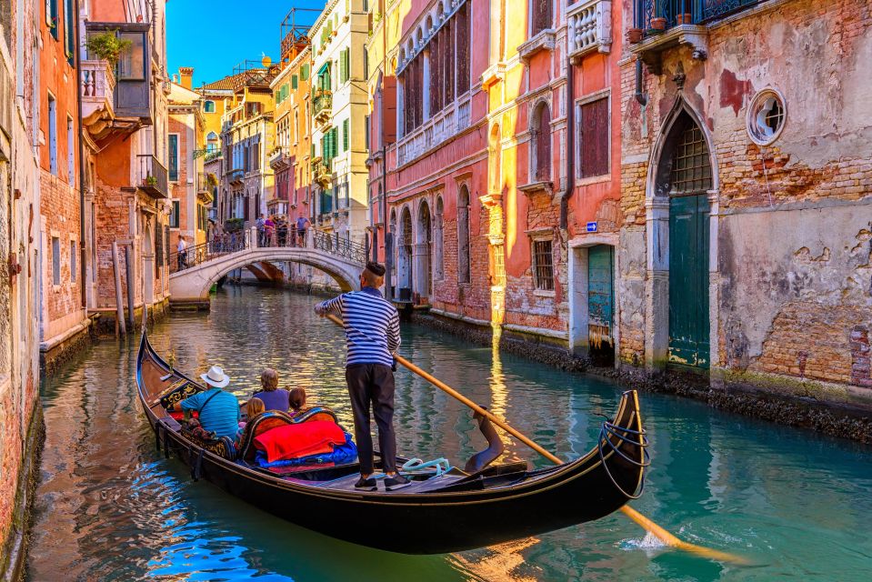 Perfect Private Venice Tour With Gondola Photoshoot - Important Information