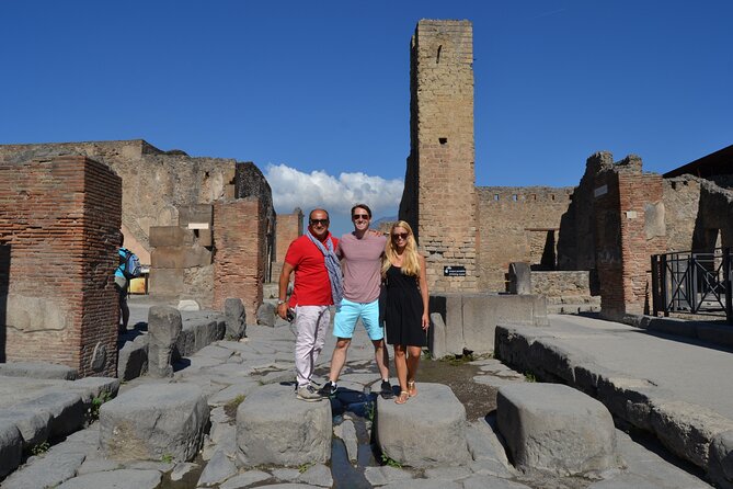 Pompeii Full-Day Tour Including All Highlights and Newly Opened Houses - Directions