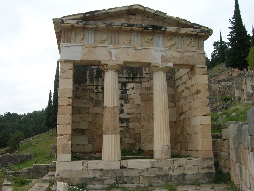 Private Day Tour Delphi and Village of Arachova From Athens - Additional Information