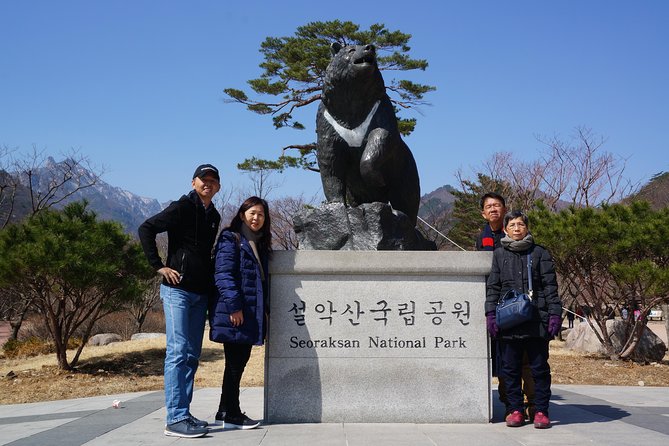 Private English Speaking Driver: Seoraksan & East Sea or Nami Island From Seoul - Accessibility and Safety Features