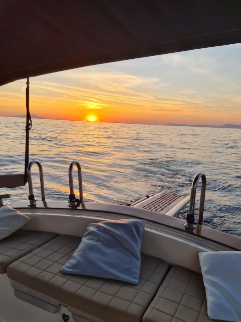 Private Sorrento Coast Sunset Cruise - Restrictions