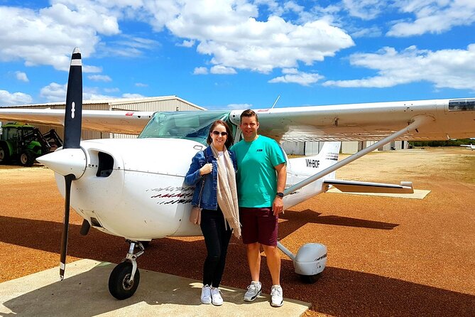 Romance Aircraft Flight + Scenic Tour + 3 Course Lunch + Wine Tasting + Hamper - Reviews and Testimonials