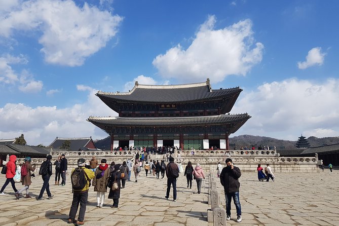 Royal Palace and Folk Village: Full Day Guided Tour From Seoul - Traveler Requirements and Restrictions